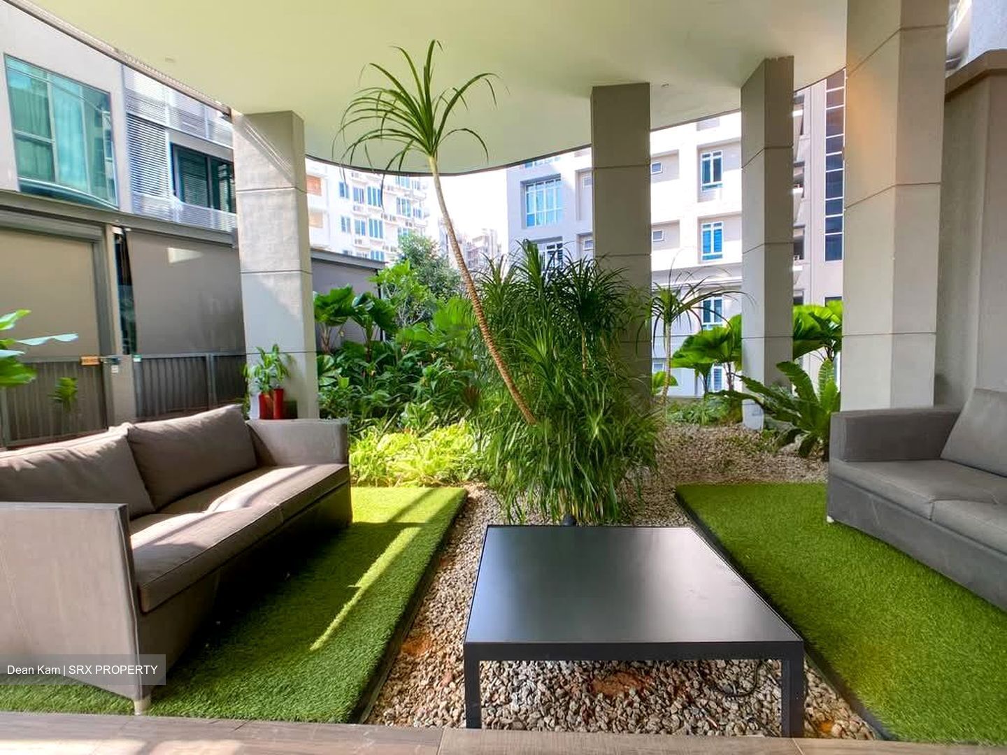 Robin Suites (D10), Apartment #587150311